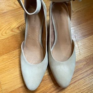 Soludos Gemma Heels US 8.5 - Sand Beige Color